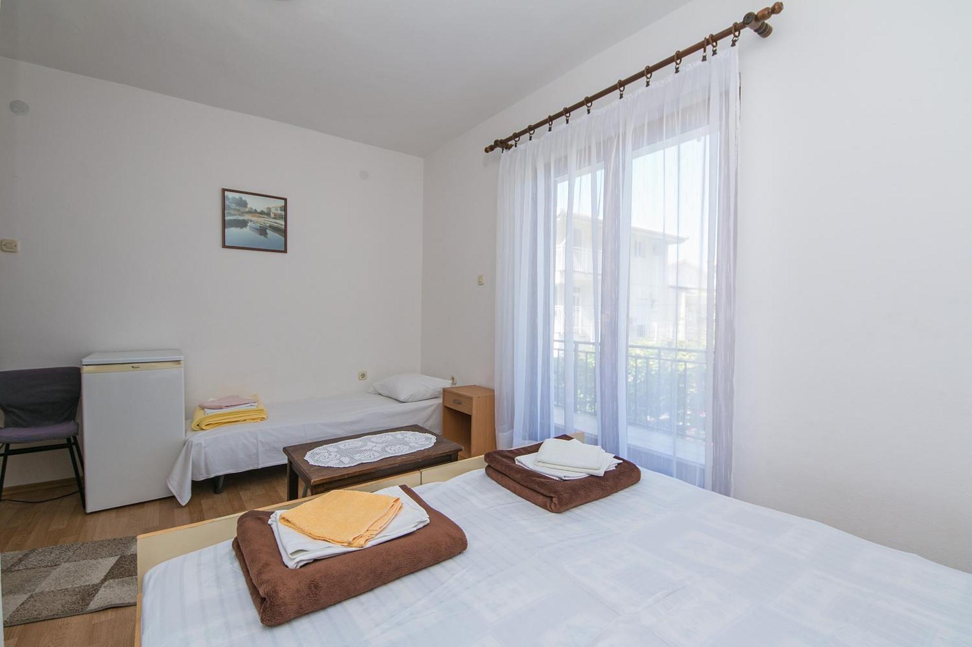 Apartments by the sea Podaca, Makarska - 516 Rum bild